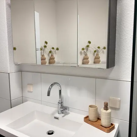 100qm Fuer 6 Mit Privatparkplatz Dortmund