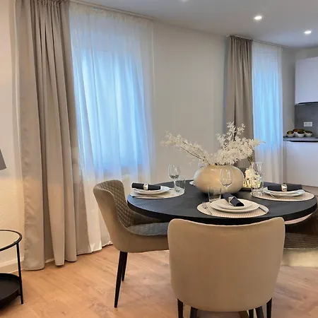 100qm Fuer 6 Mit Privatparkplatz Apartament *