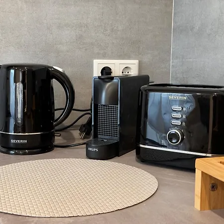 Apartment 100qm Fuer 6 Mit Privatparkplatz *