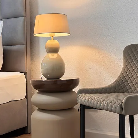 Apartment 100qm Fuer 6 Mit Privatparkplatz *