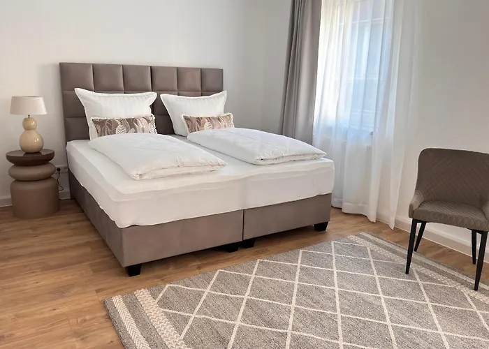 100qm Fuer 6 Mit Privatparkplatz