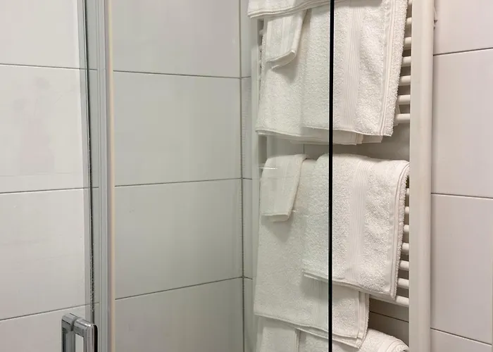 公寓 100qm Fuer 6 Mit Privatparkplatz 多特蒙德